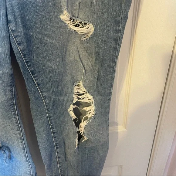 Torrid Crop Boyfriend Distressed Jeans - Picture 2 of 7